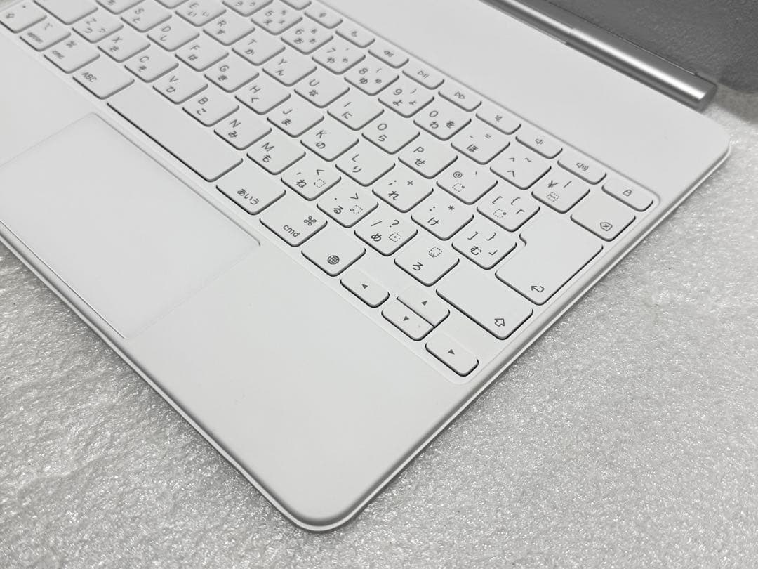 Apple保証　Magic Keyboard 13インチ iPad Air M3