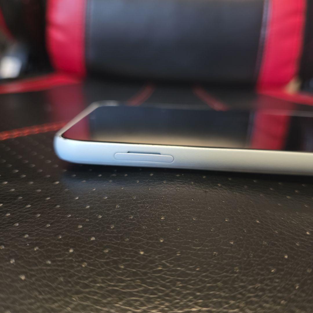 arrows FCG02 We2スマホ 64G ライトブルー