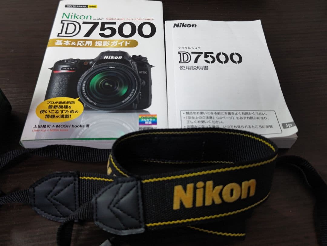 Nikon D7500 ユニット交換済み ショット数約1000回　 レンズ2本付