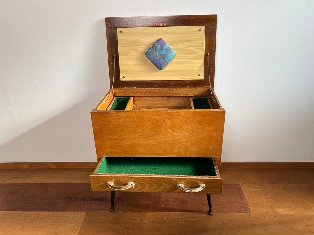 【Jasmine】ビンテージ 裁縫 ソーイング 収納テーブル