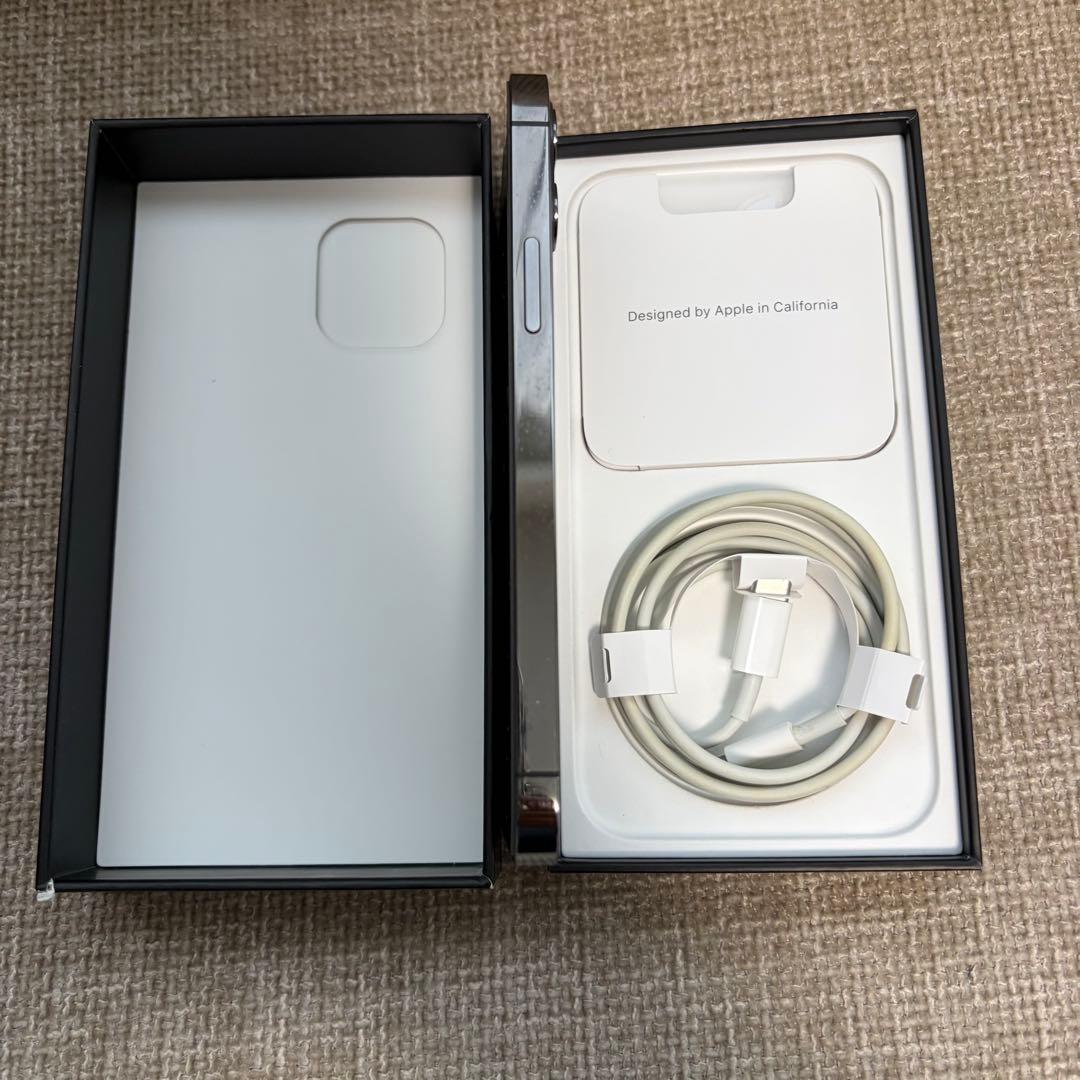 iPhone12 Pro 256GBグラファイト