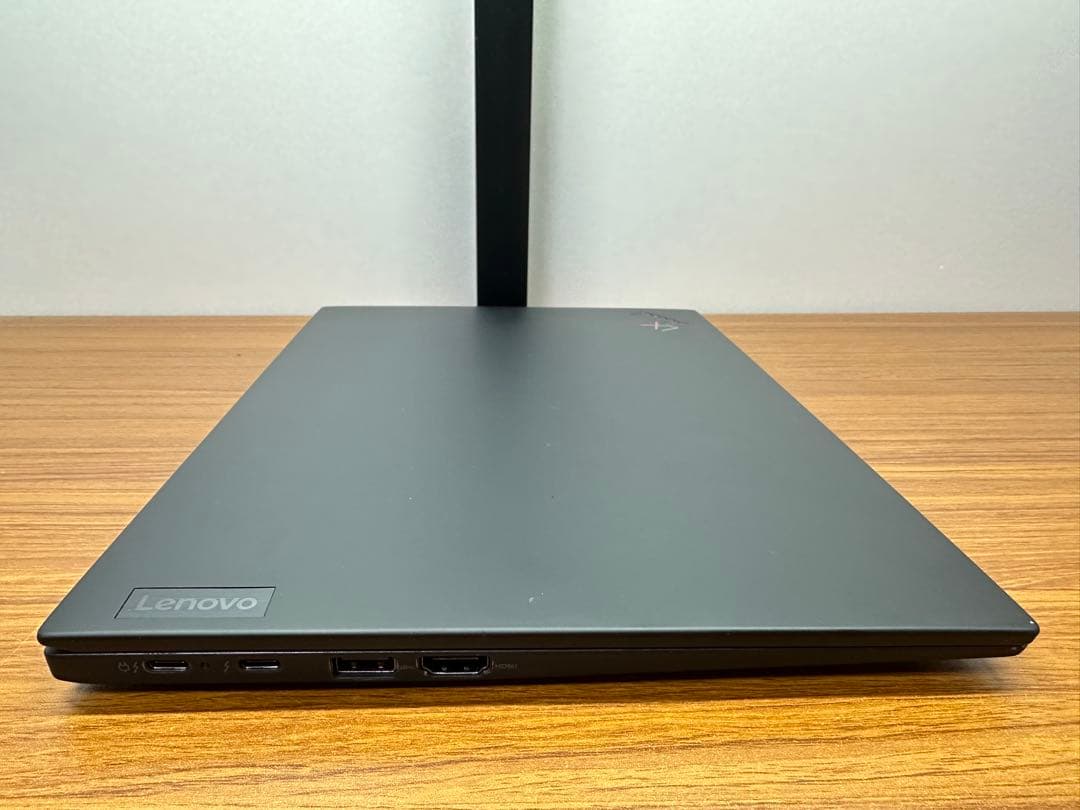 Windowsノート本体 2. Lenovo X1 Carbon Gen9 i5-1135G7 32Gb