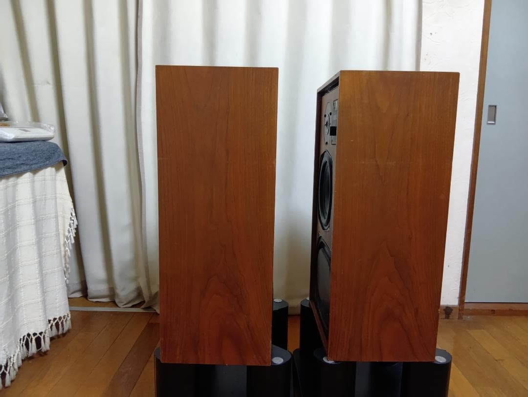 KEF①　Model 104スピーカー　KEF②と同時購入をお願いします