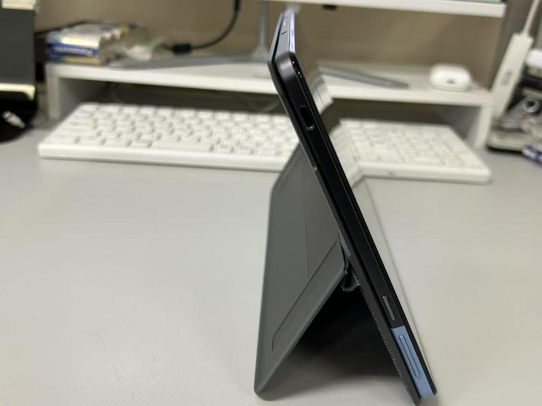 Lenovo Chromebook Ideapad Duet バッテリー99％