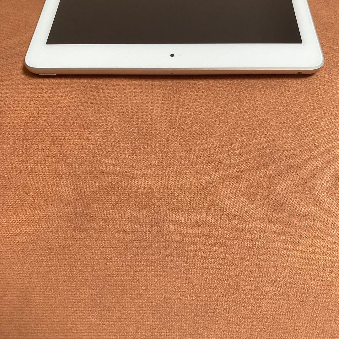 569【早い者勝ち】iPad5 第5世代 32GB WIFIモデル☆