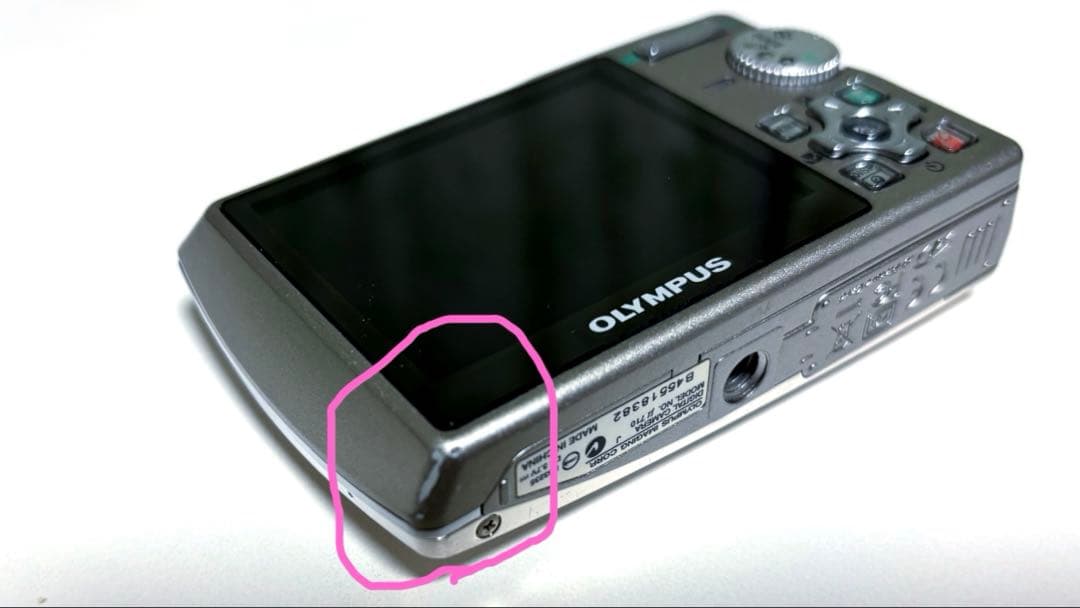 オリンパス　μ 710 コンパクトデジタルカメラ　バッテリ、充電器付属