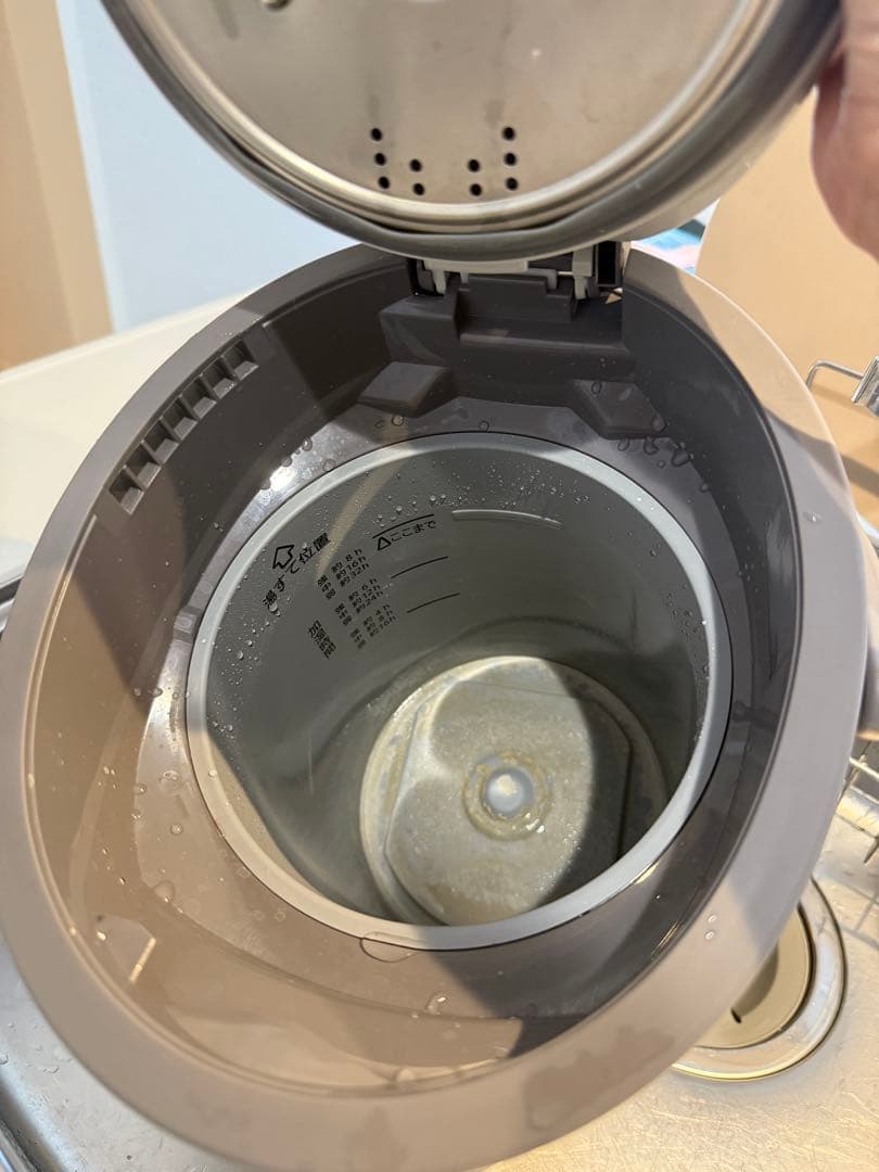 ZOJIRUSHIスチーム式加湿器 EE-DC50 2022年製造