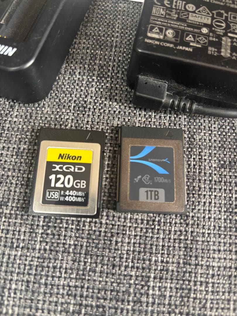 Nikon Z9 ミラーレス一眼カメラ 本体　ショット回数15.559回