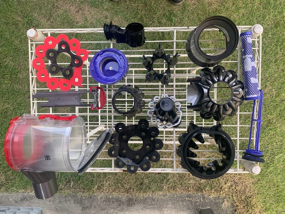 【完全分解洗浄品】ダイソン SV11 マキタ18Vバッテリー仕様 ノズル3個付