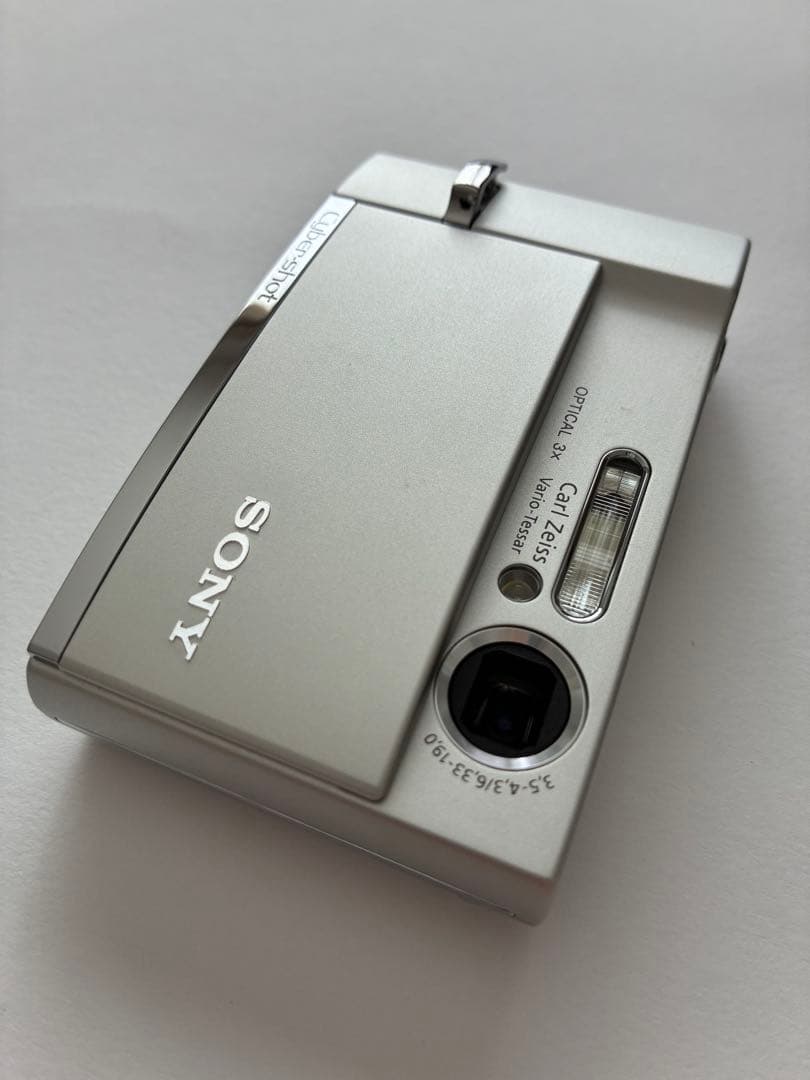 美品 付属品多数 SONY Cyber-shot DSC-T300 シルバー 箱