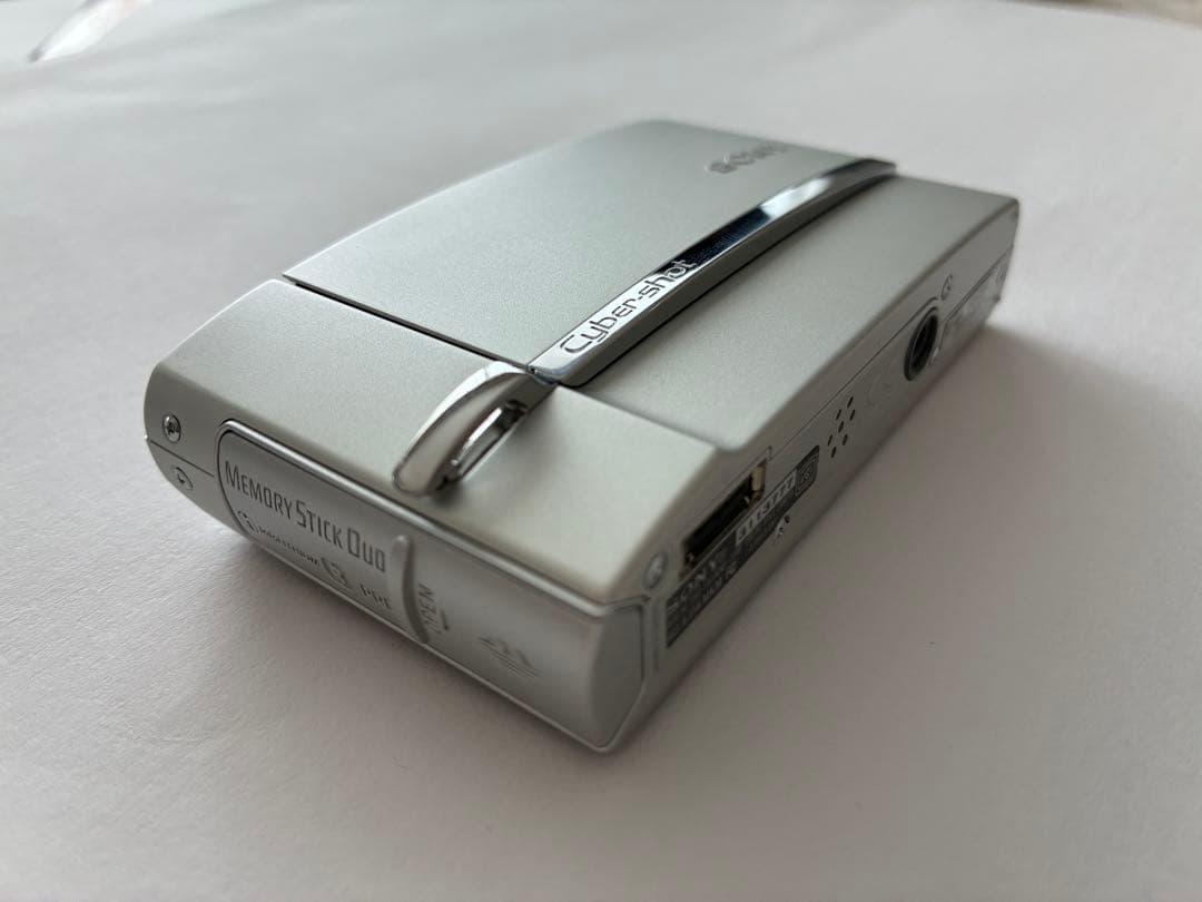 美品 付属品多数 SONY Cyber-shot DSC-T300 シルバー 箱