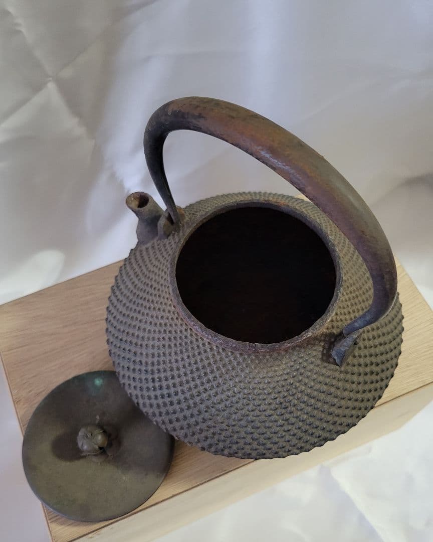 鉄瓶　霰　鉄器　急須　アンティーク品