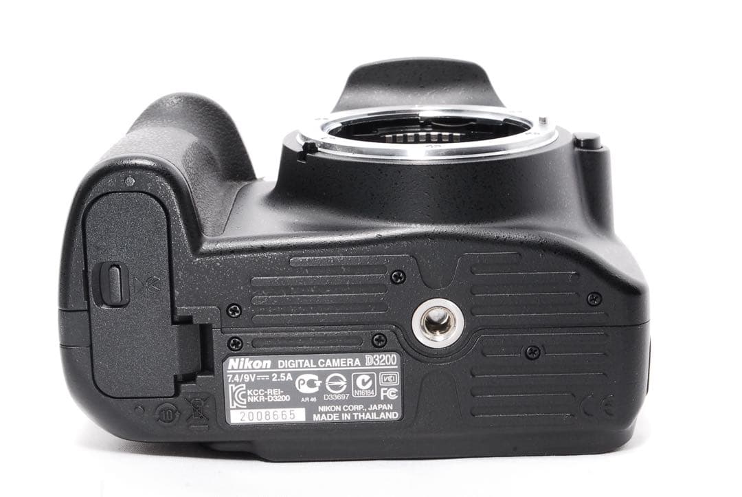 ショット数少なめ◆すぐ使える◆Nikon D3200◆一眼レフカメラ◆スマホ転送
