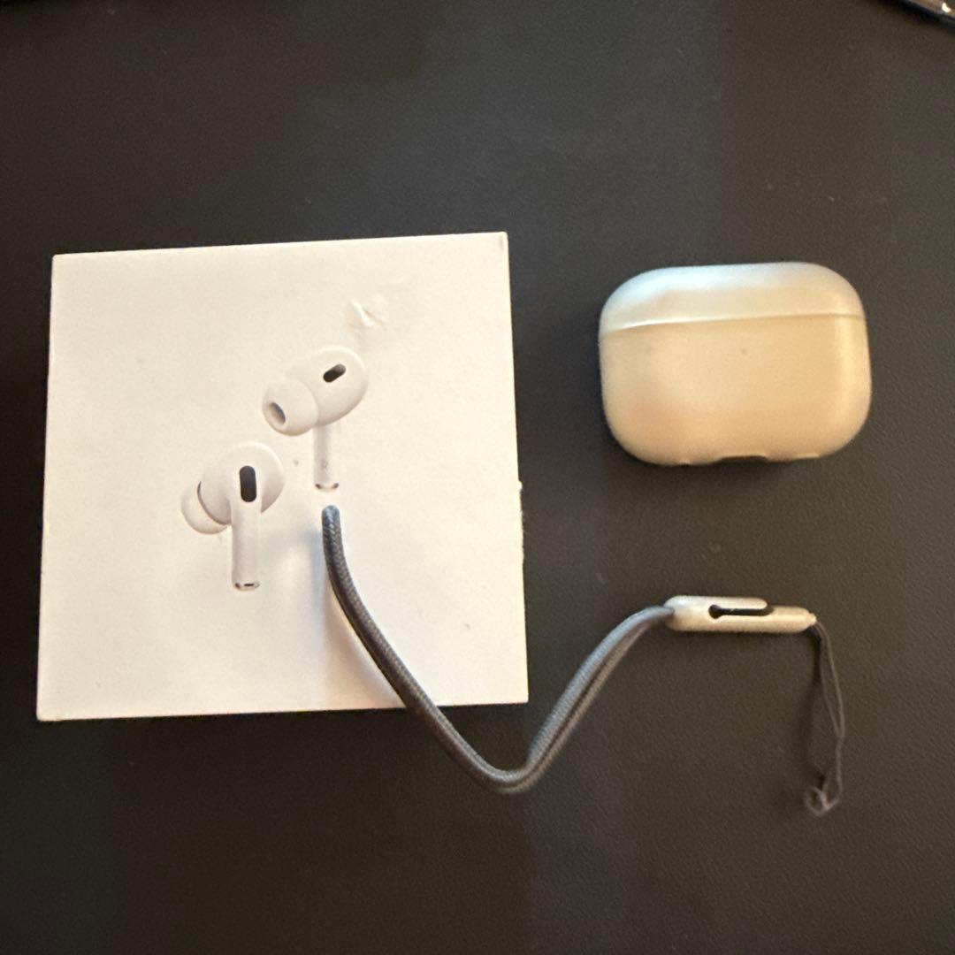 Apple AirPodsPro (第2世代) USB-C保証期間中