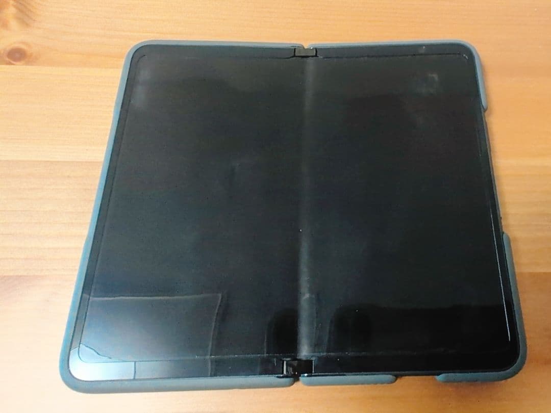 Google Pixel Fold (純正ケース) ジャンク