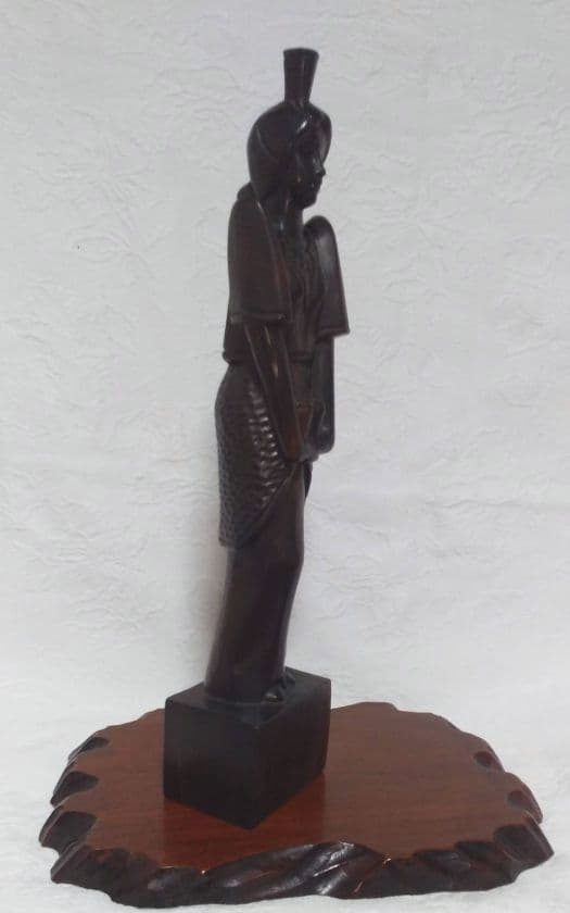 フィリピン 民族衣裳の女性の像 黒檀 置物