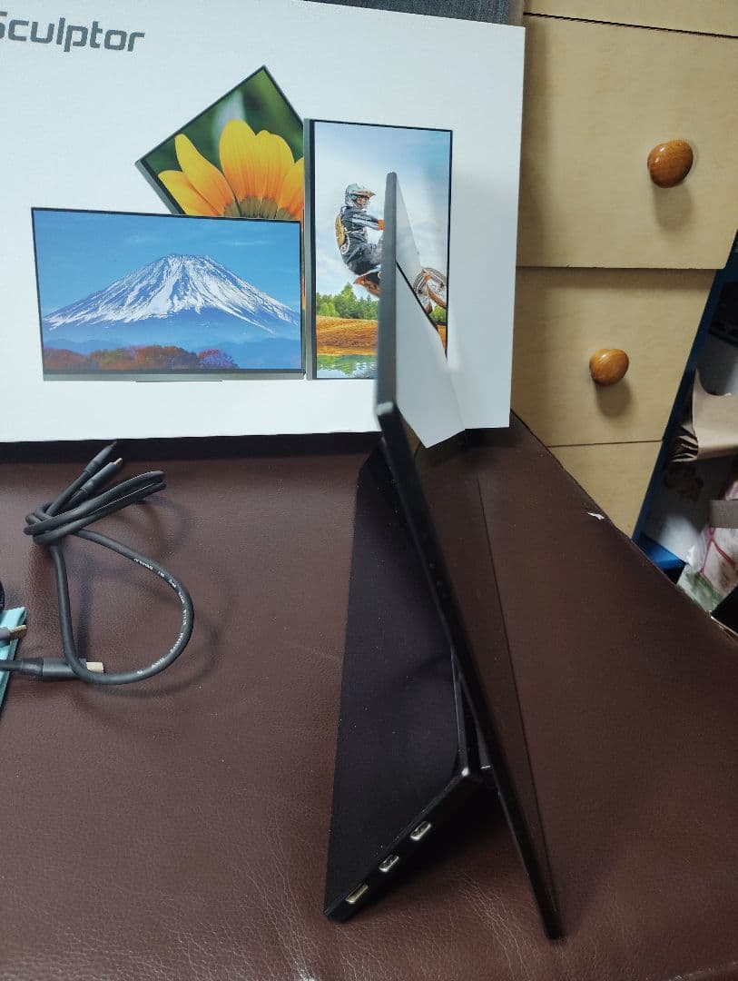 4K Sculptor モバイルディスプレイ MU140LA　モバイルモニター
