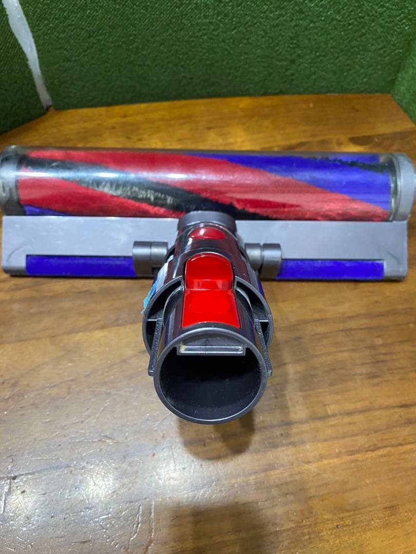 【美品】ダイソン dyson V8 slimソフトローラークリーナーヘッド