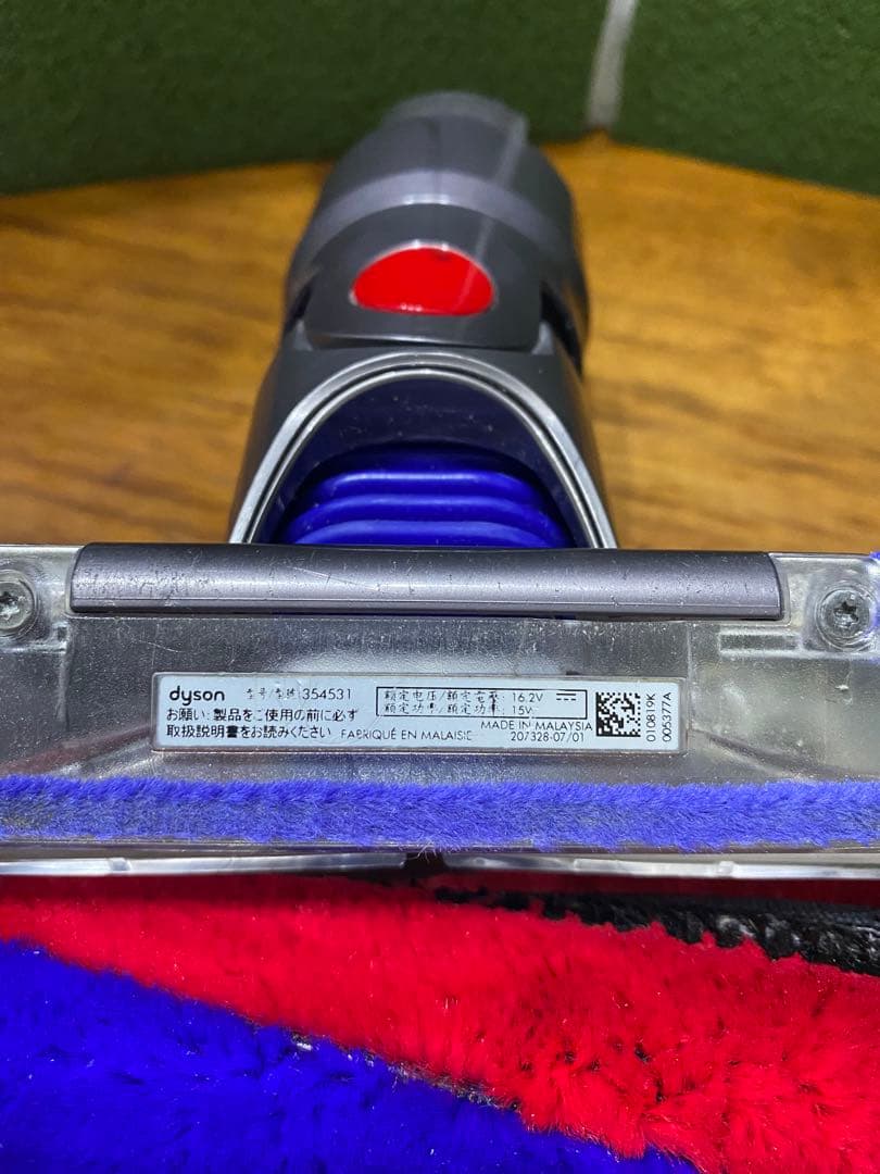 【美品】ダイソン dyson V8 slimソフトローラークリーナーヘッド
