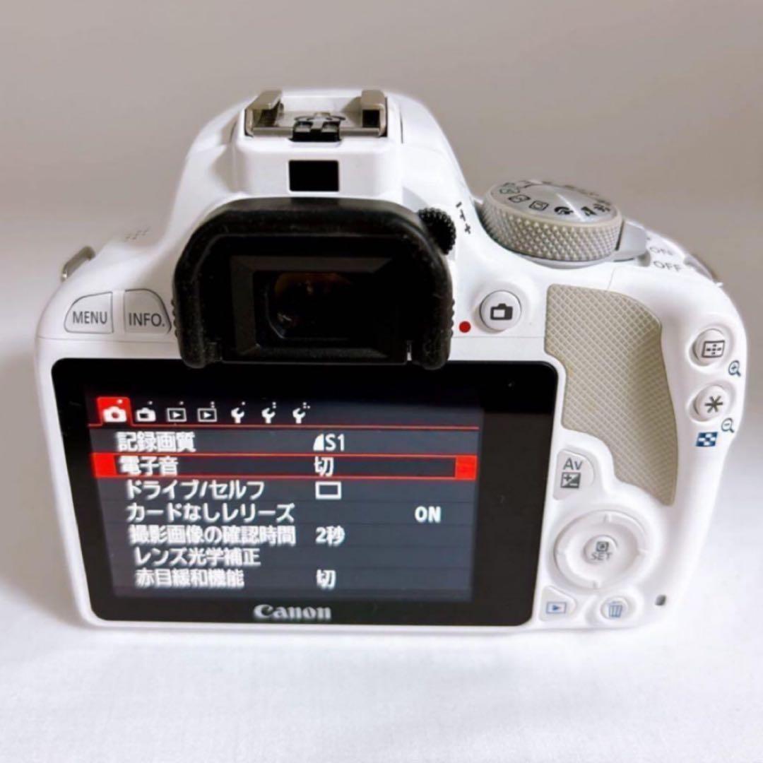 ショット数少　美品　Canon EOS kiss X7 ホワイト　タッチパネル