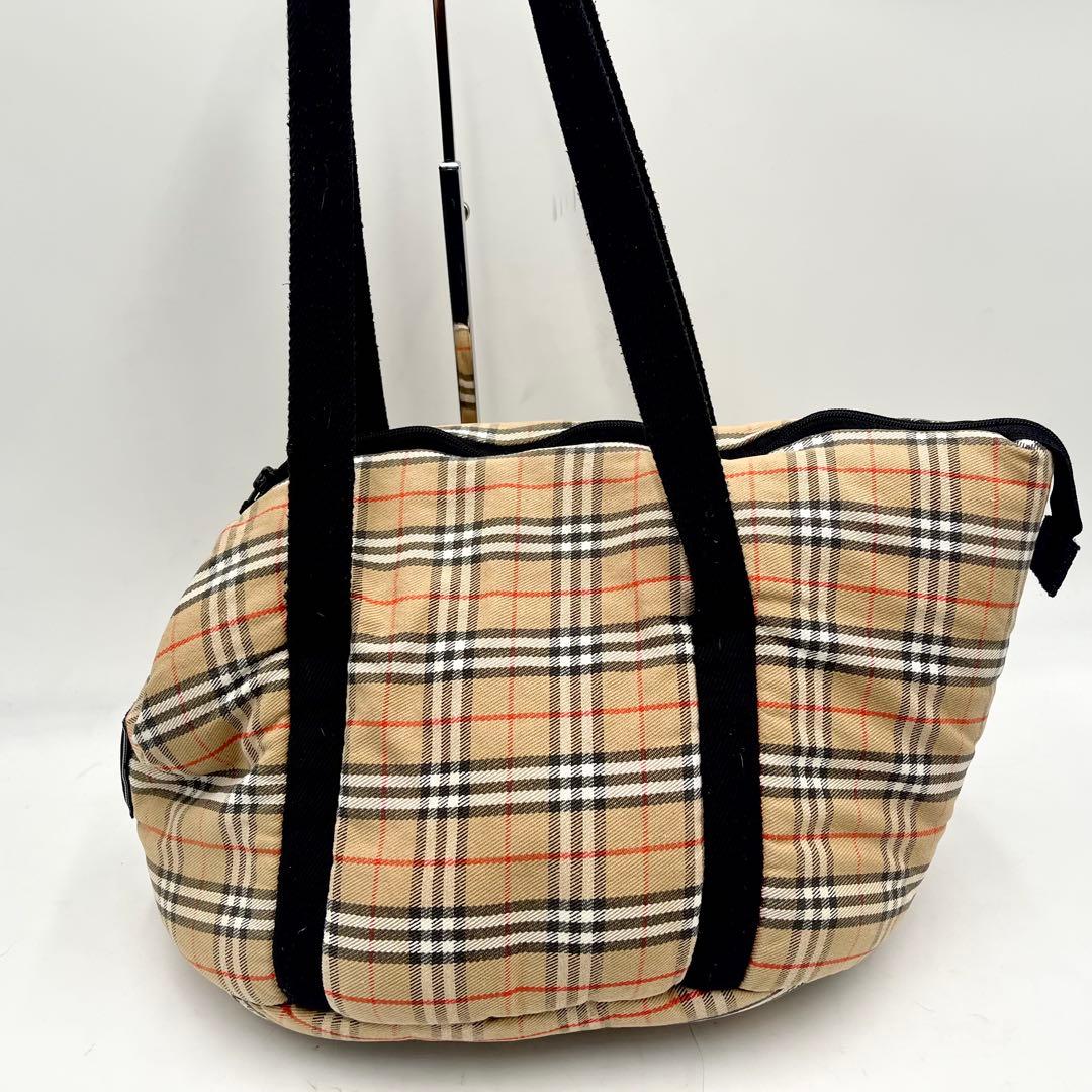 【美品/入手困難】バーバリー ペットキャリーバッグ クッション性 犬 猫 フック