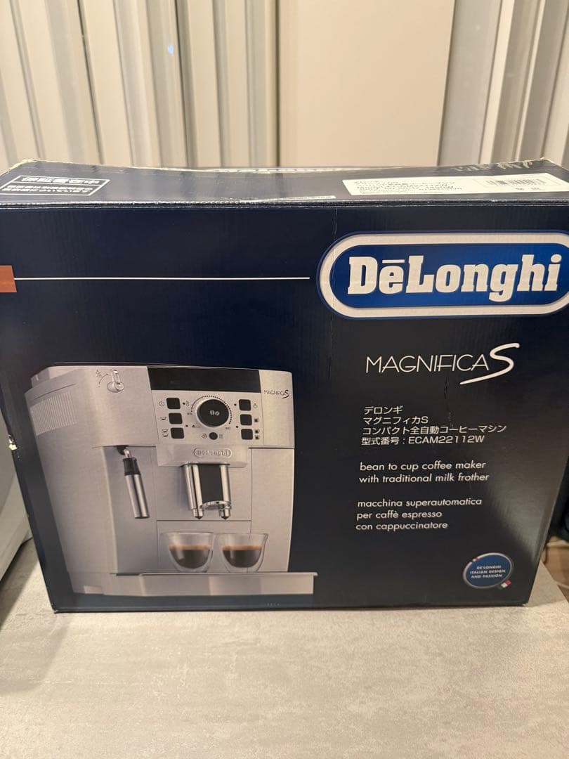 デロンギ マグニフィカS ECAM22112W