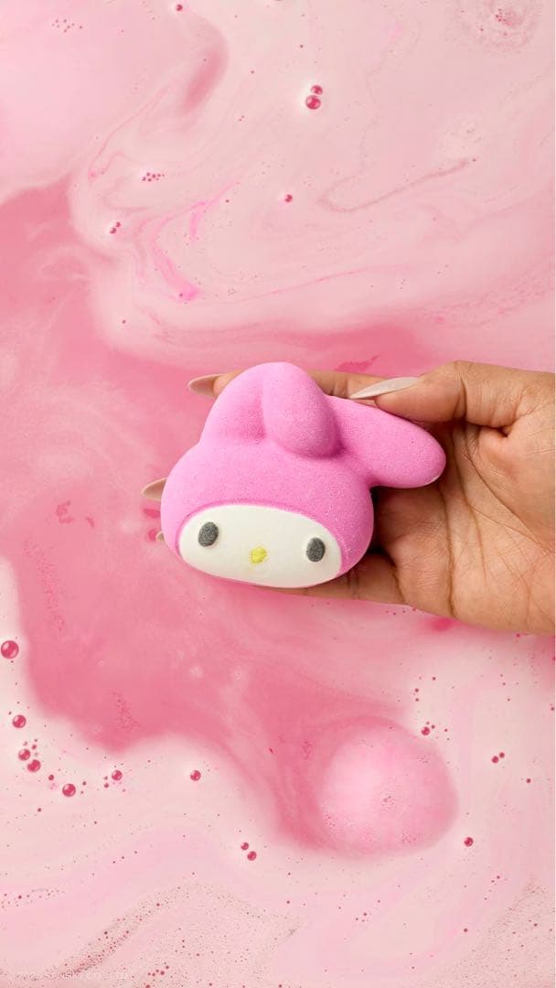 Lush × Hello Kitty And Friends4種類