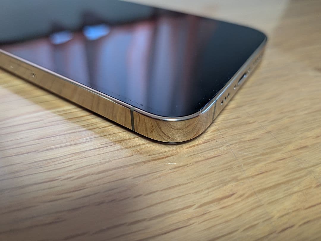 美品 Apple iPhone 13 Pro 512 GB ゴールド おまけ付き
