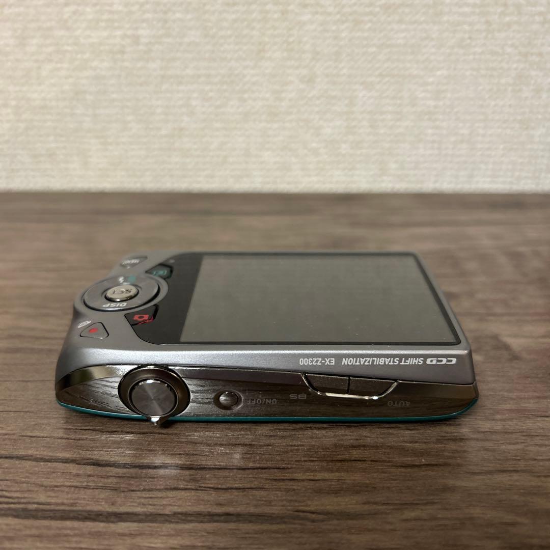CASIO EXILIM EX-Z2300 デジタルカメラ グリーン（ブルー）