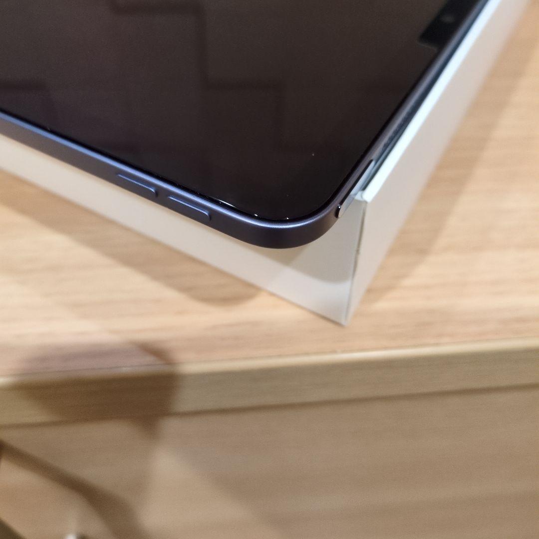 【美品】iPad Air 第5世代 Wi-Fi　パープル