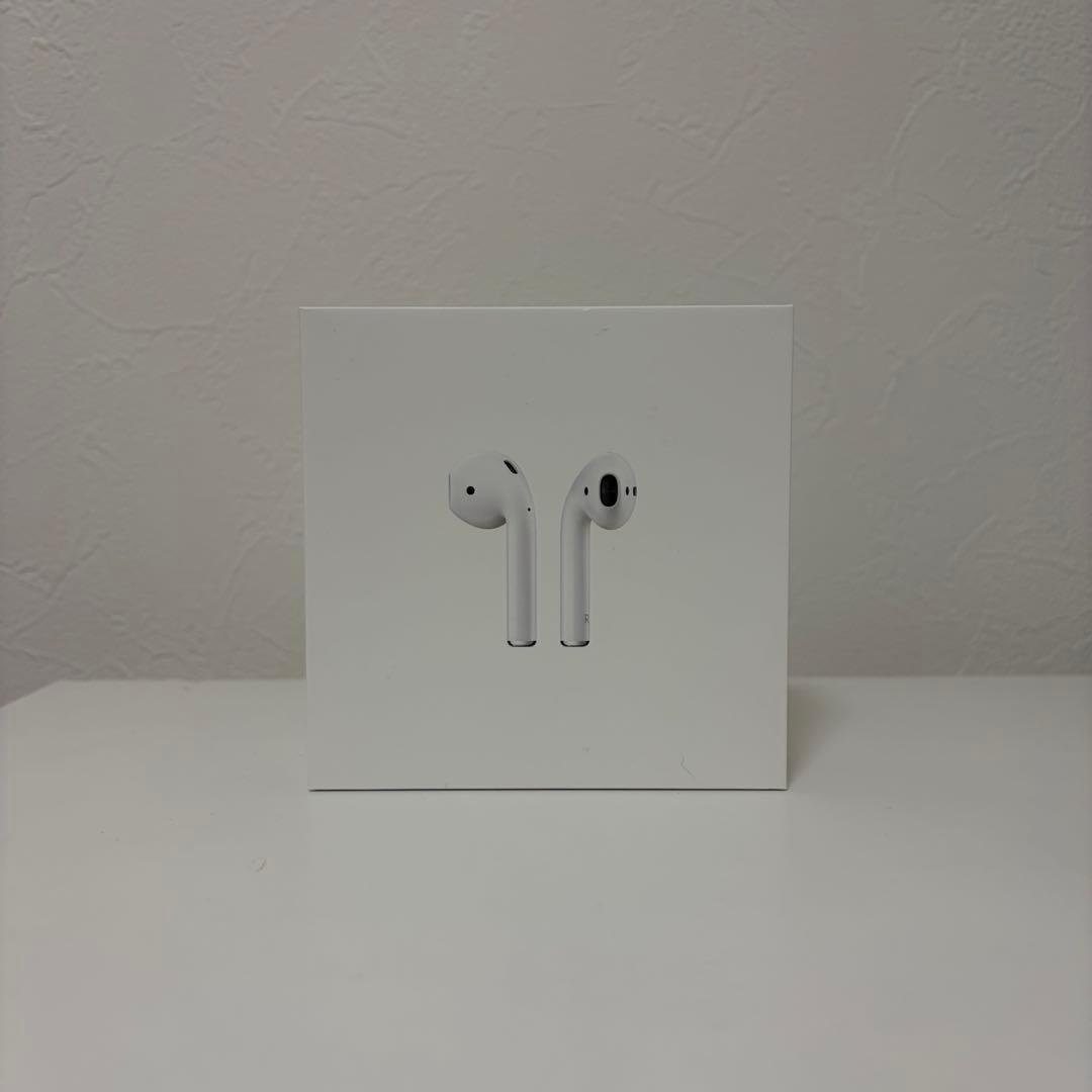 【動作確認済】純正品 AirPods 第2世代 （充電ケースランプ内側タイプ）
