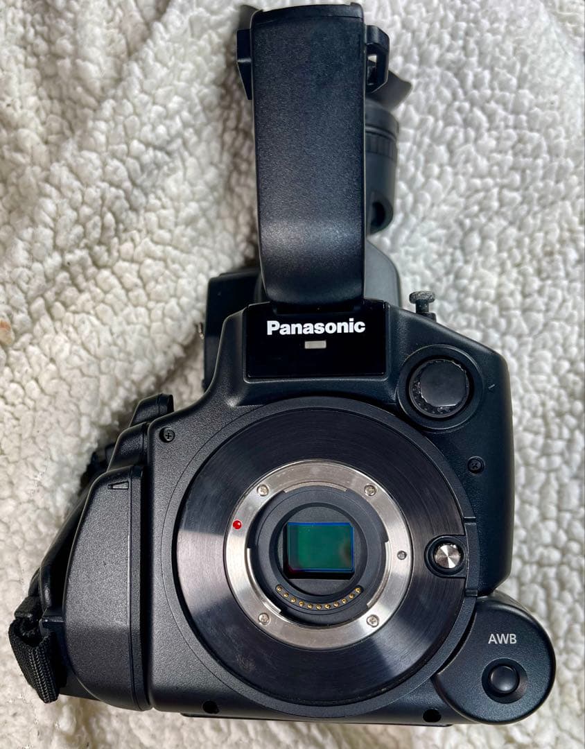 Panasonic AG-AF105 マイクロフォーサーズ 業務用ビデオカメラ