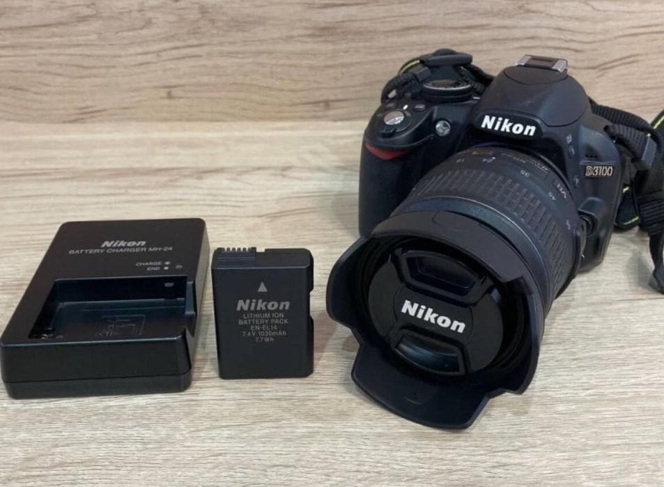 ●完動品✨ ニコン D3100 18-55mm セット 一眼レフ デジカメ