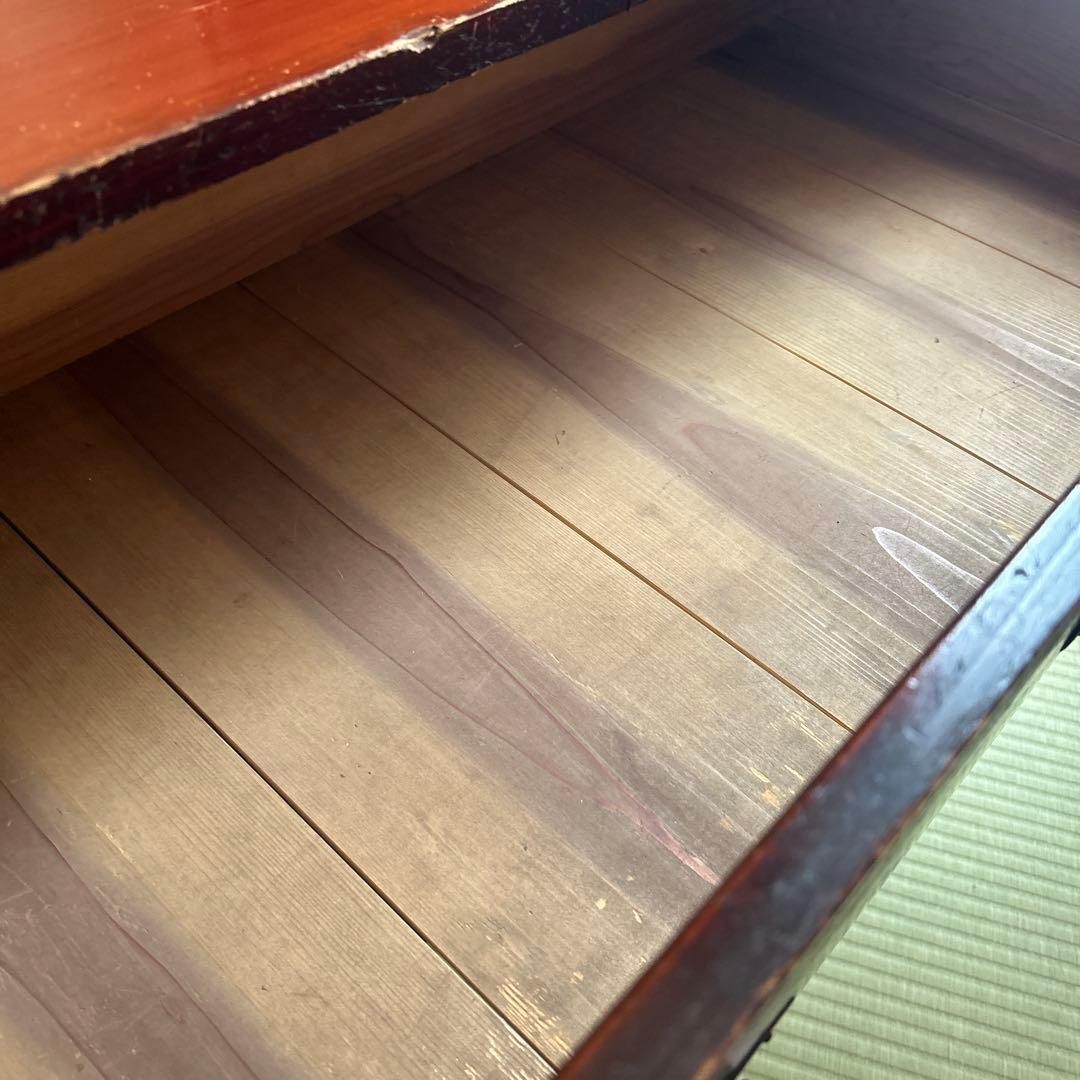 アンティーク和箪笥⭐︎引き出し三杯　扉の中に二杯　打ち出の小槌模様金具