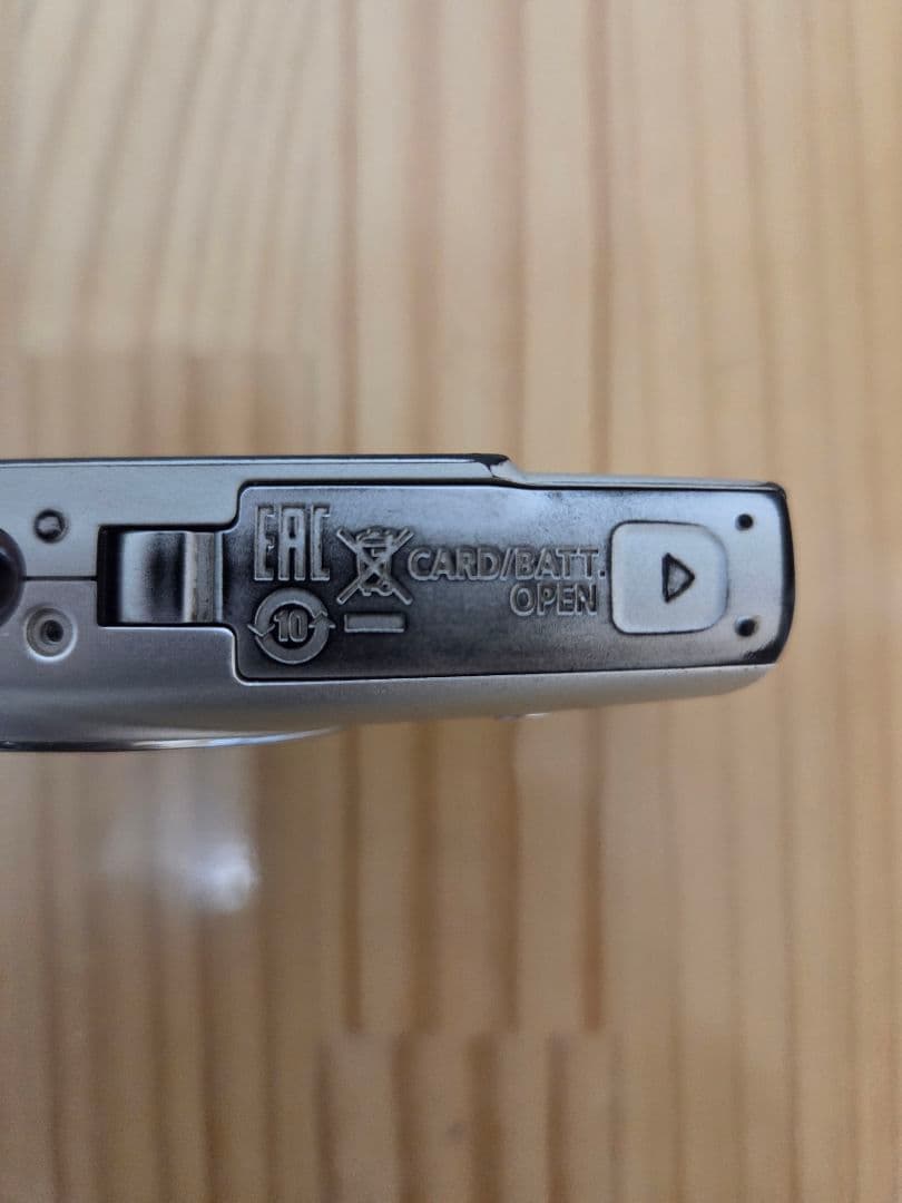 ★実用品★ Canon キャノン IXY630 コンパクトデジタルカメラ