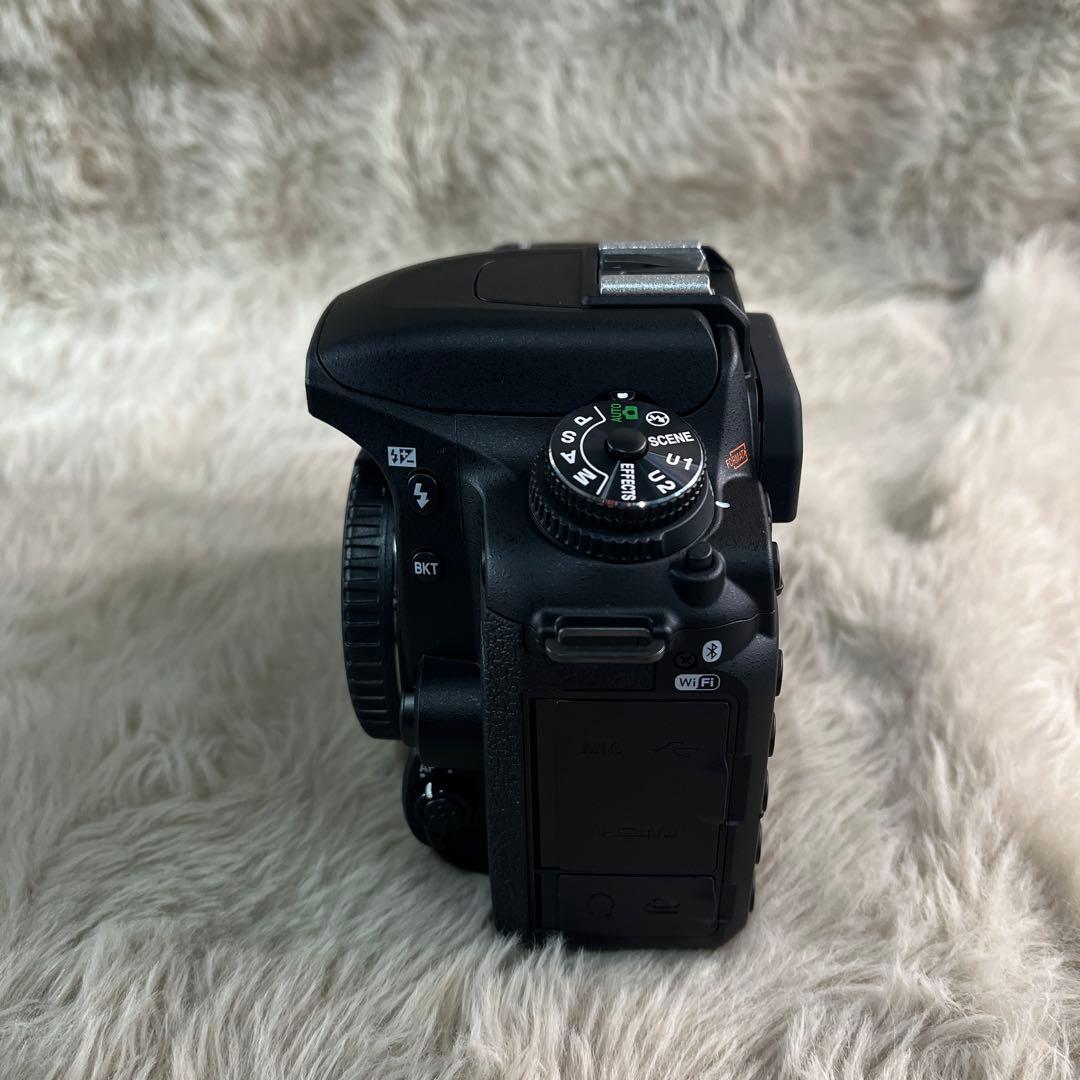 Nikon D7500 18-140VR レンズキット D7500 18-140