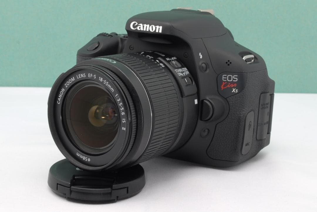 ☘️カメラデビューに✨️ Canon Kiss X5 一眼レフ 手ぶれ補正 美品