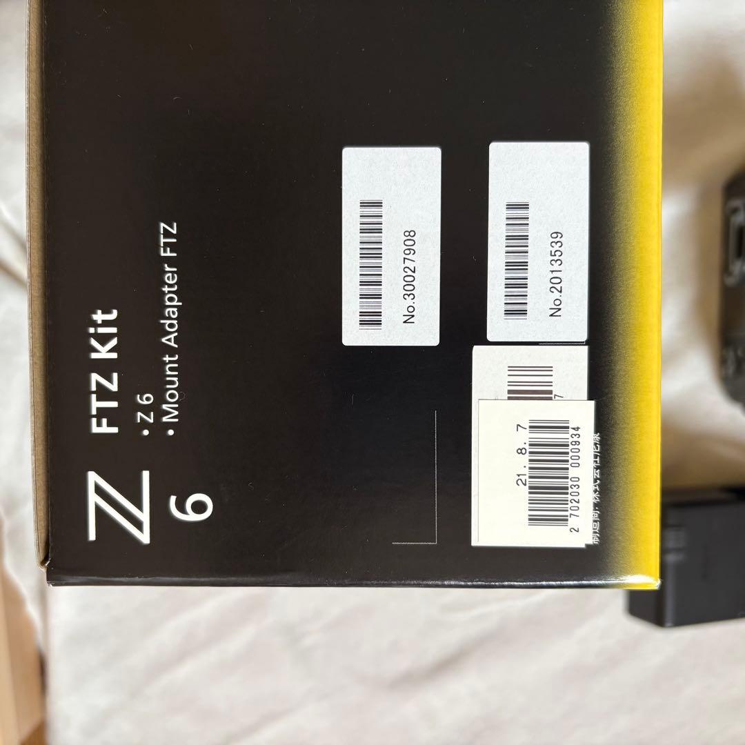 Nikon Z6 ボディ　マウントアダプターFTZ 正規品ニコン　ミラーレス一眼