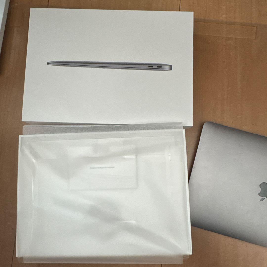 apple macbookair m1 13インチ メモリ8GB 容量256GB