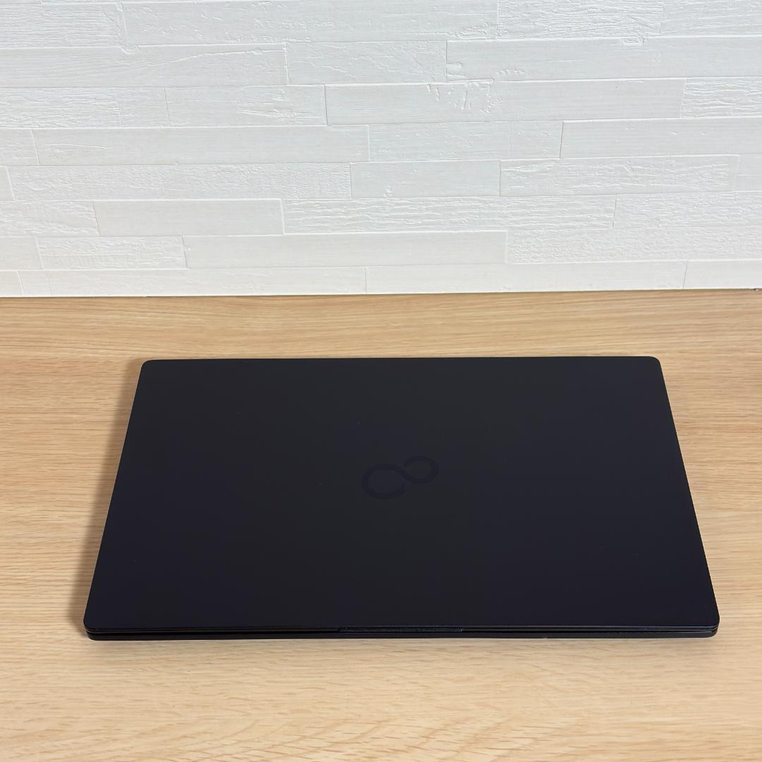 富士通　11世代i5　美品　4G対応　ノートパソコン　Windows11　32