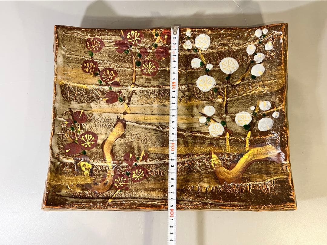 PR013 山田勢児 作 唐津赤絵皿 紅白梅花模様 板皿 未使用 共箱