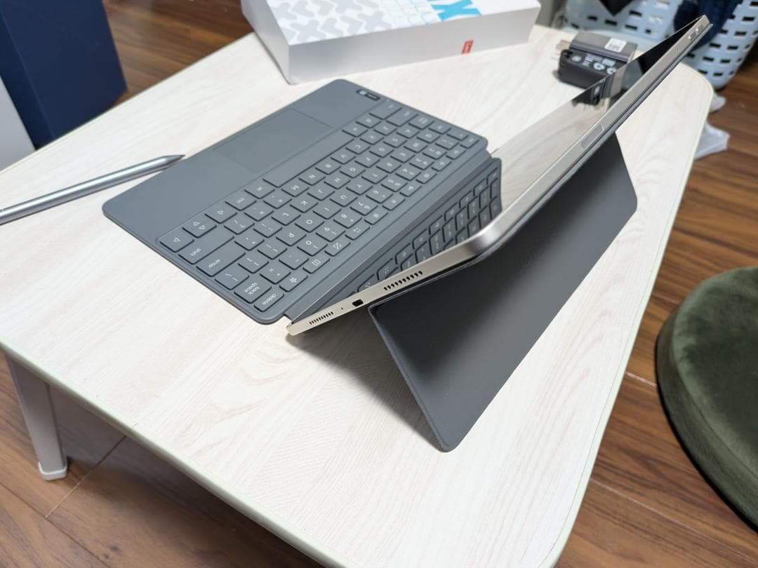 Lenovo Xiaoxin Pad Pro GT 8GB ペン、キーボード付き