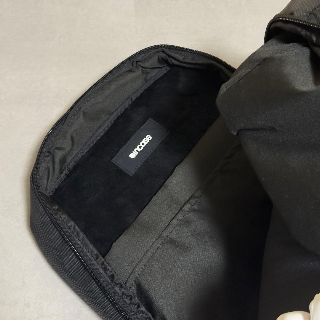 【新品タグ付き】incase インケース　ナイロンバックパック