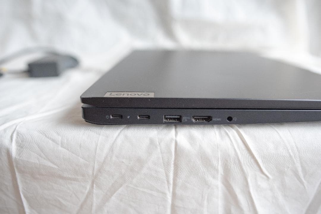 ThinkPad E16 Gen1 / Ryzen5 7530U / 16インチ