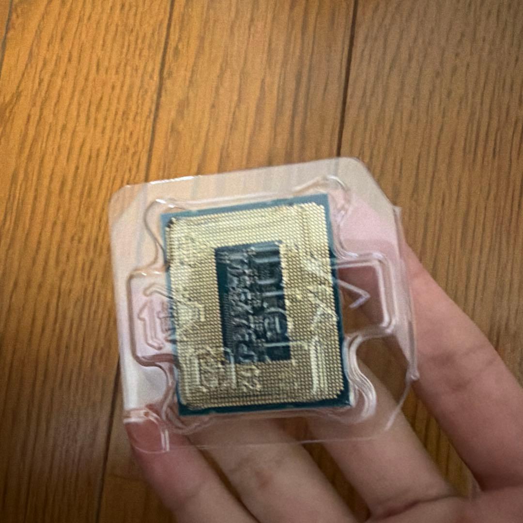 Intel Core i5-14600KF CPU 本体　箱無し（バルク品）