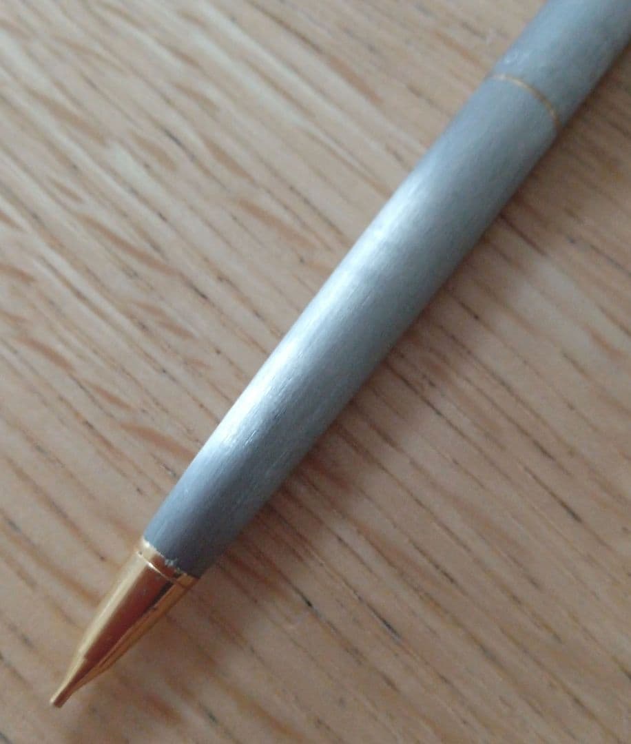 パイロット　T　シャープペンシル　0.5mm　ノック式　日本製　シルバーゴールド