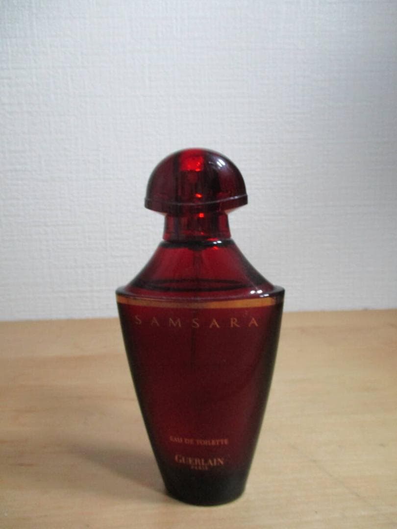 ゲラン　サムサラ　５０ｍｌ　ＥＤＴ　ほぼ未使用品