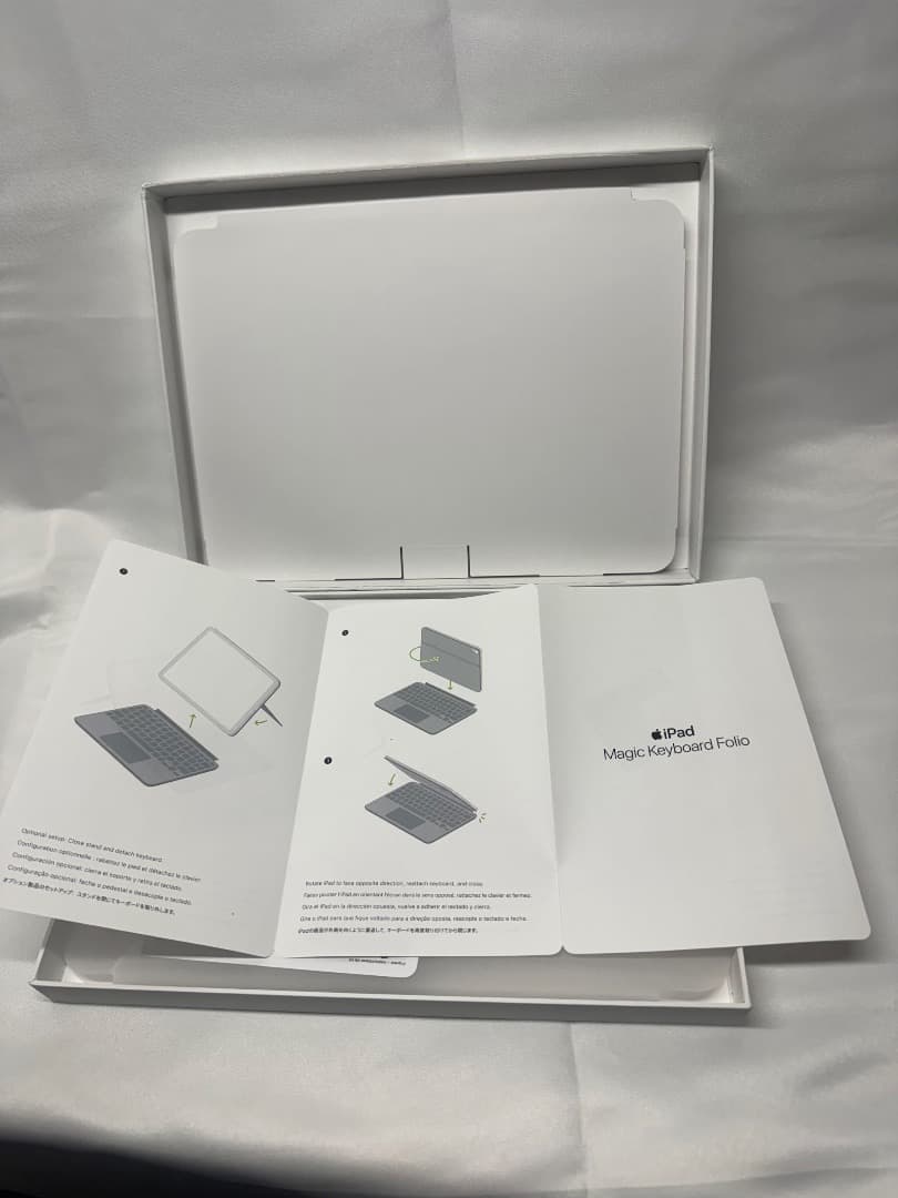 越*梅様 Apple iPad Magic Keyboard Folio