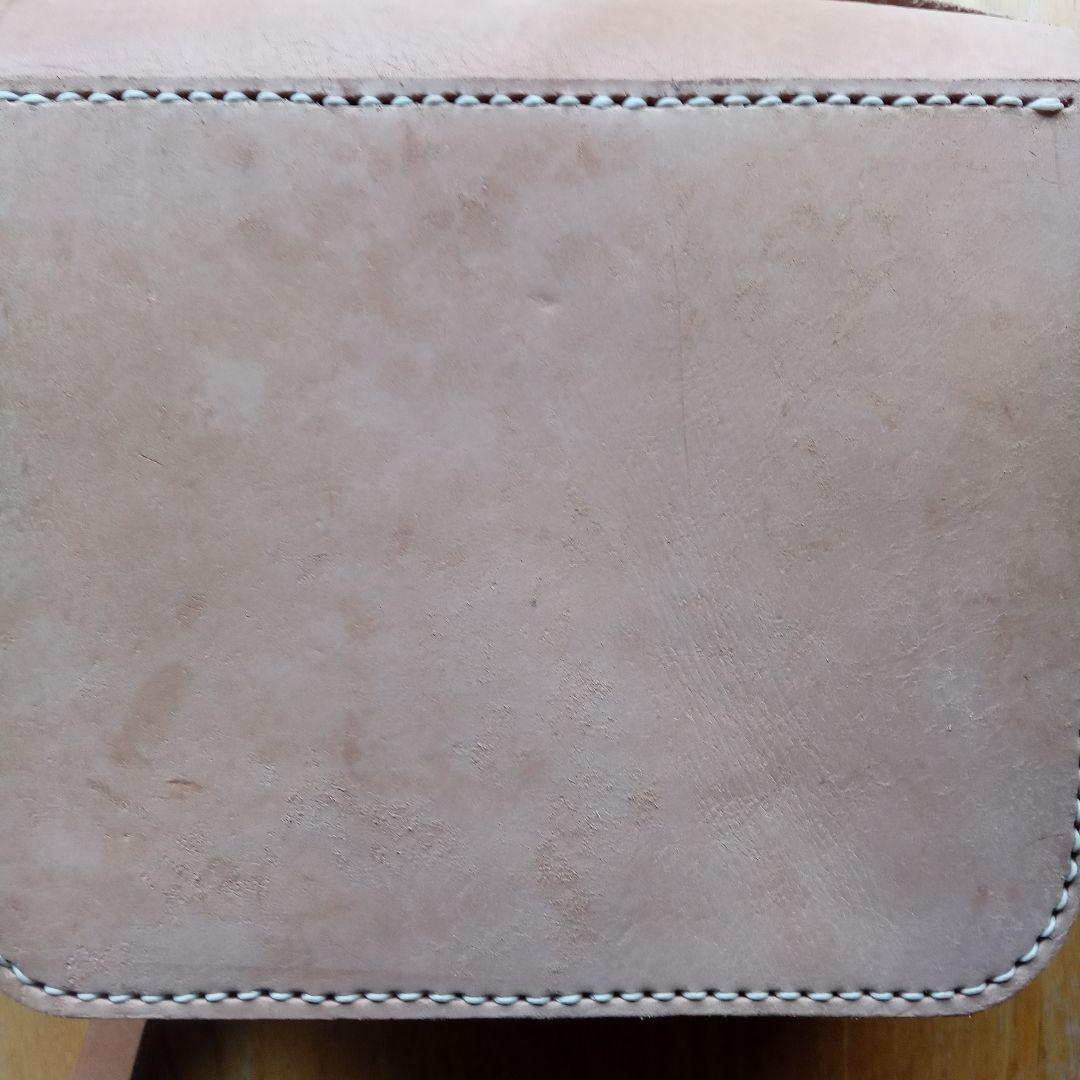 ヌメ革ショルダーバッグ(未使用品)