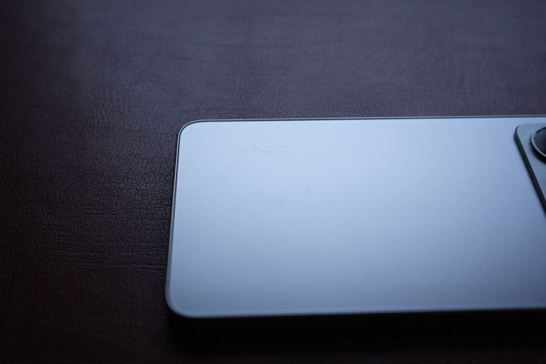 極美品 Xiaomi 14T 本体 Titan Gray 箱保護ケース付き